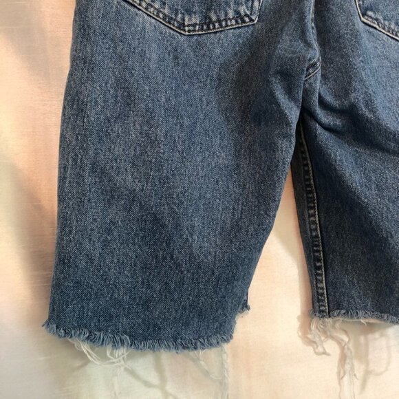 Gap Denim Shorts Distressed Med Wash Mens  32 - Picture 9 of 13